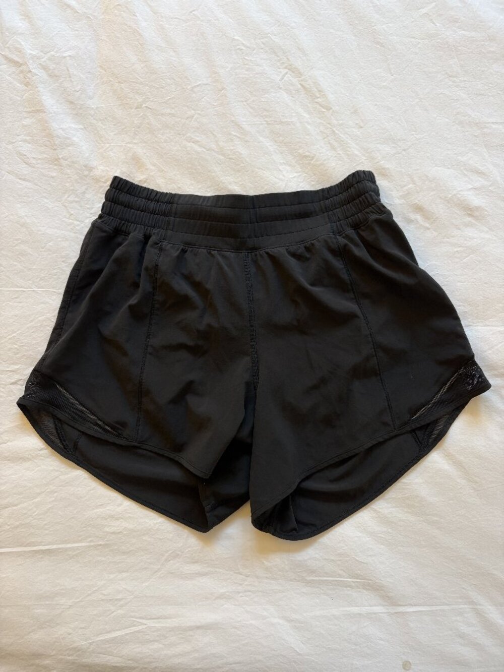 Lululemon Hotty Hot Shorts Black Size 6